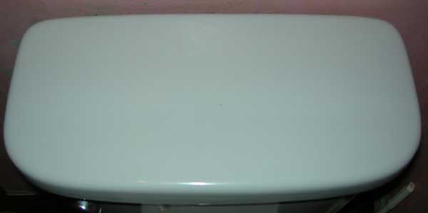 Ua Huka toilet tank lid cover top